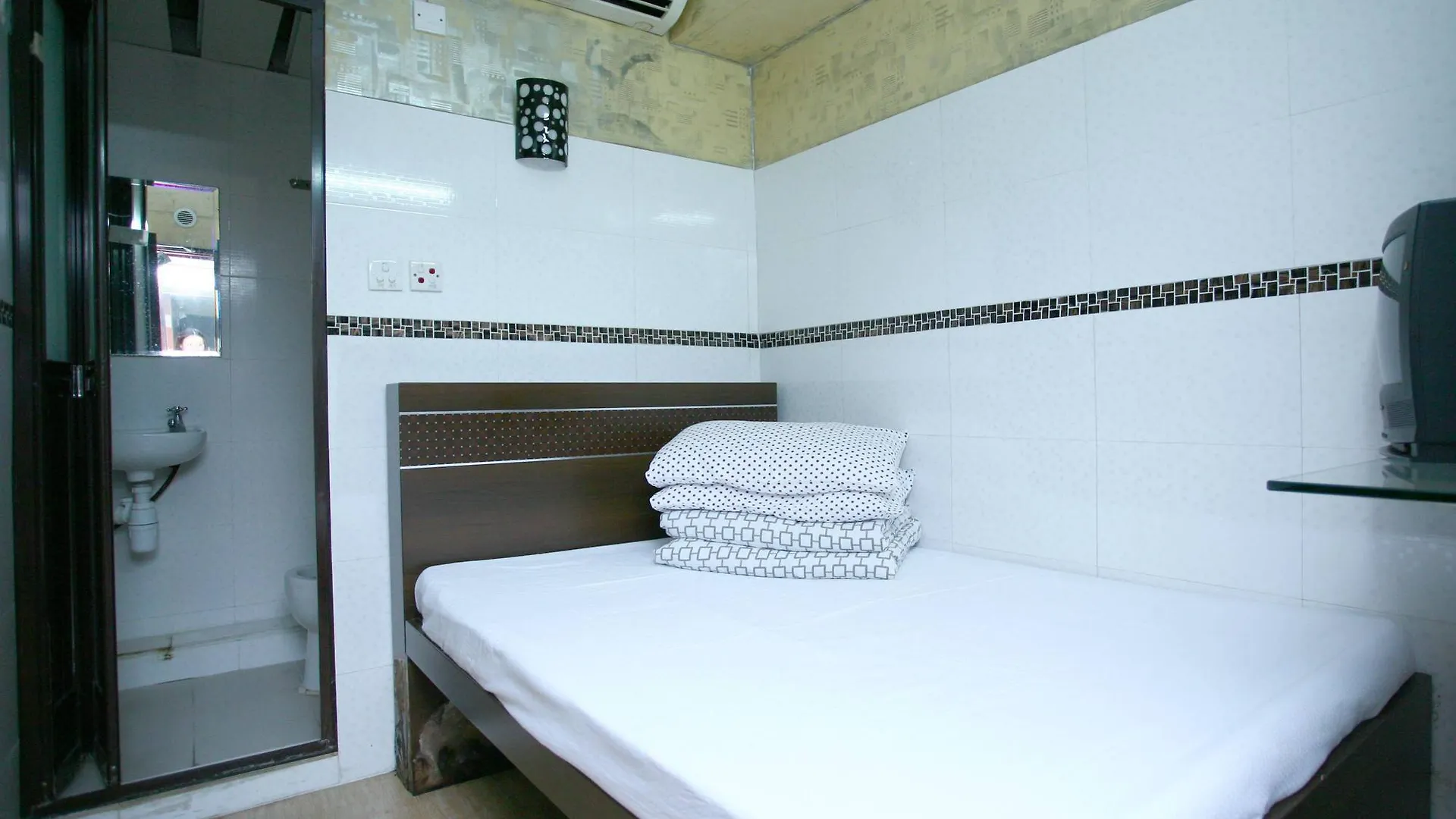Penzion H K Commercial Inn Kowloon